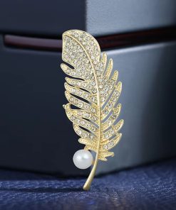 Elegant Bling Crystal Rhinestone Pearl Brooches Pin Gold